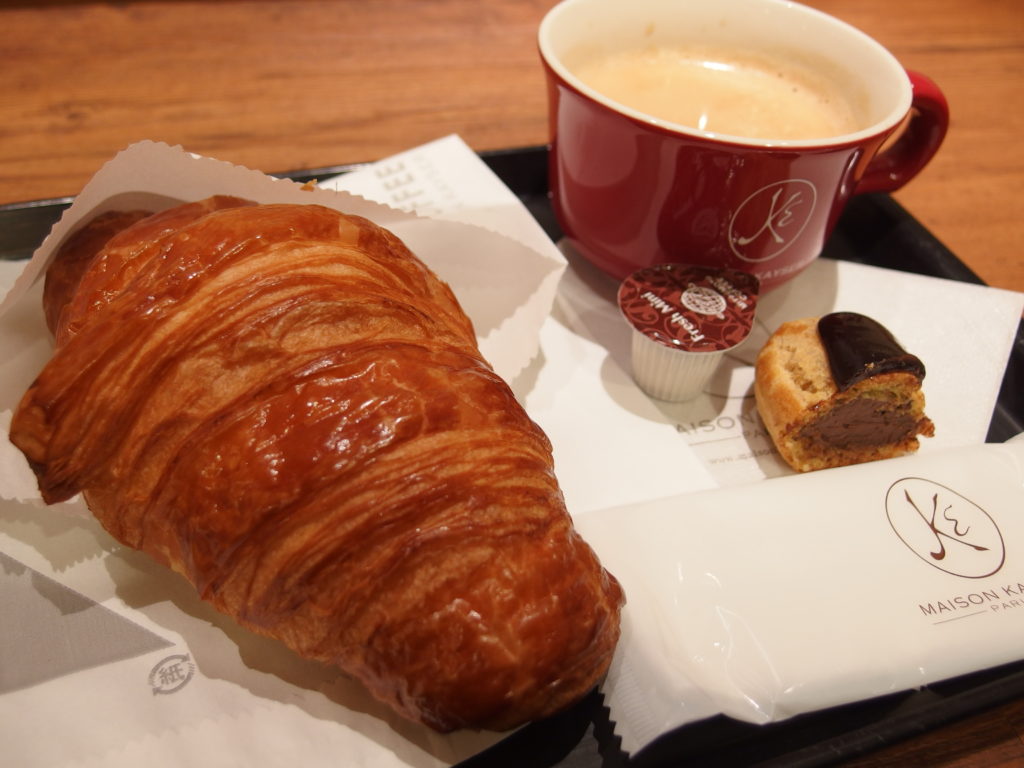 メゾンカイザー(MAISON KAYSER)・JR京都伊勢丹店 モーニングセットA.クロワッサン＋コーヒーセット